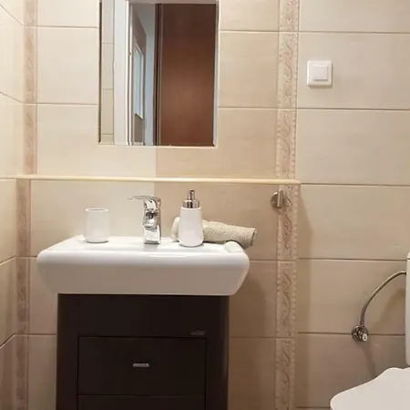 Wylotowa 87 Sloneczny Apartamento